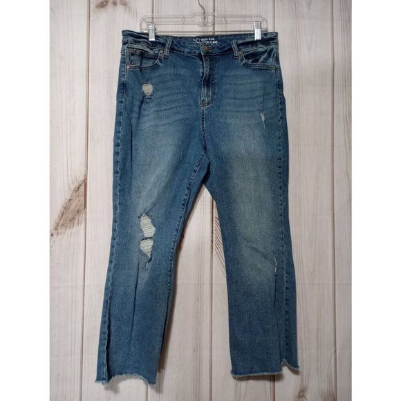 No Boundaries‎ Jeans Junior 17 Cropped High Rise Distressed Raw Hem - Picture 1 of 8
